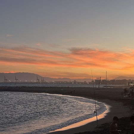 Apartmán La Casa De La Playa Màlaga Exteriér fotografie