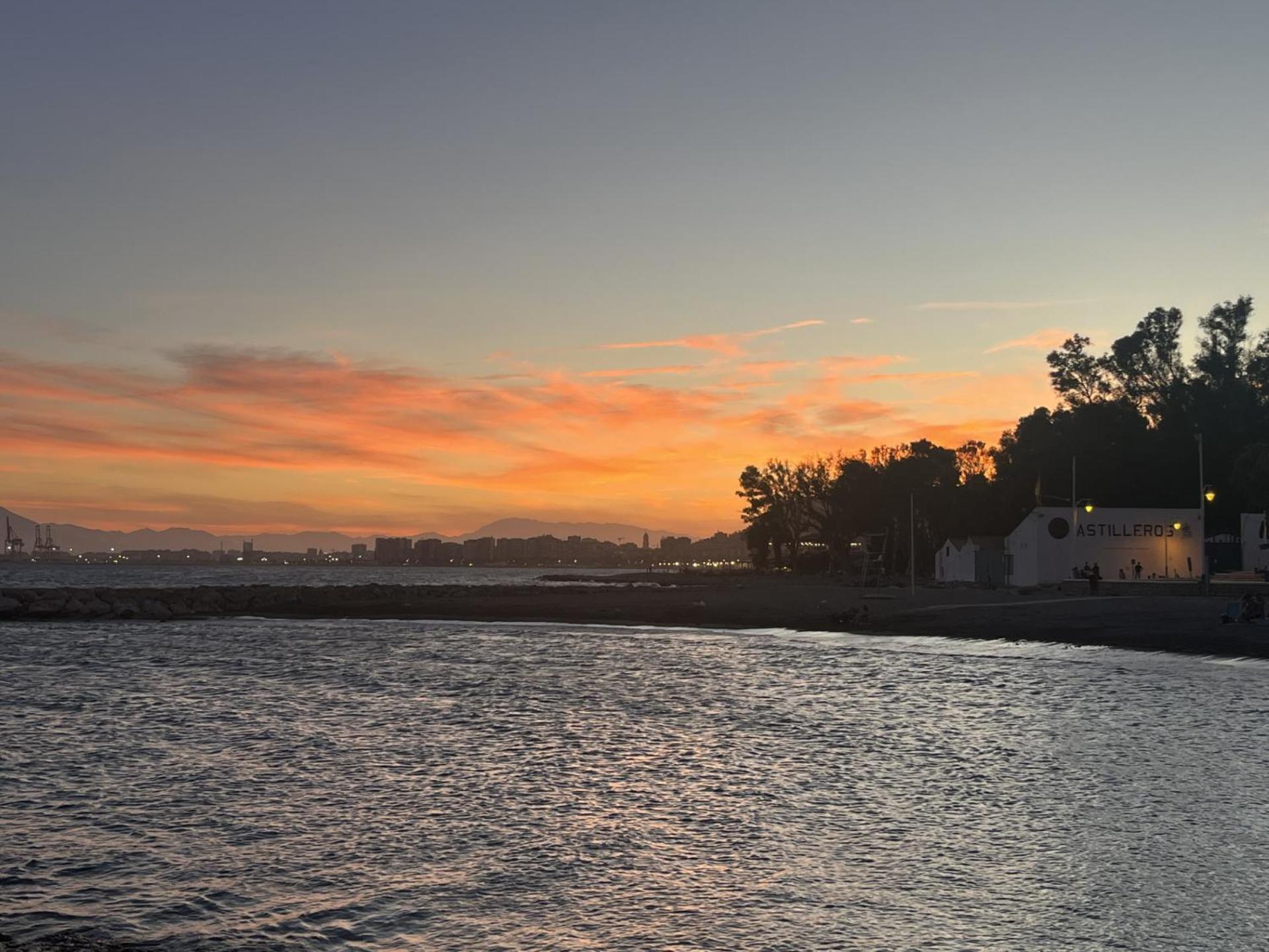 Apartmán La Casa De La Playa Màlaga Exteriér fotografie